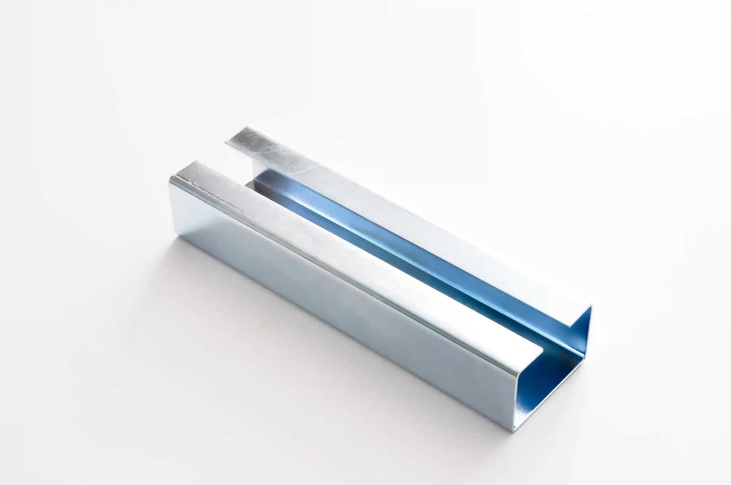 Przedłużenie słupka ogrodzeniowego w kolorze ocynk