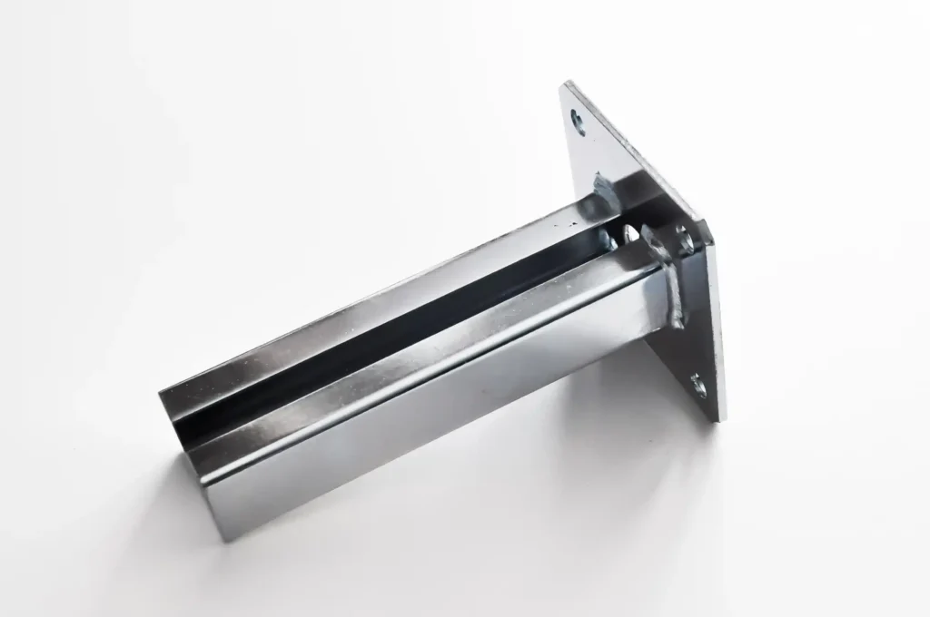 podstawa słupka 60x60 w kolorze ocynk